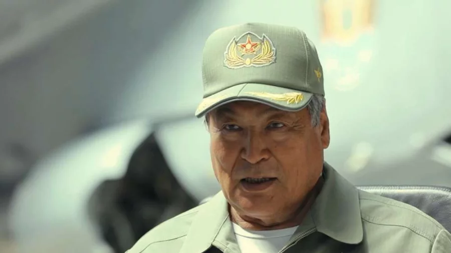 Токтар Аубакиров: Главное — воспитывать в себе любовь к Родине