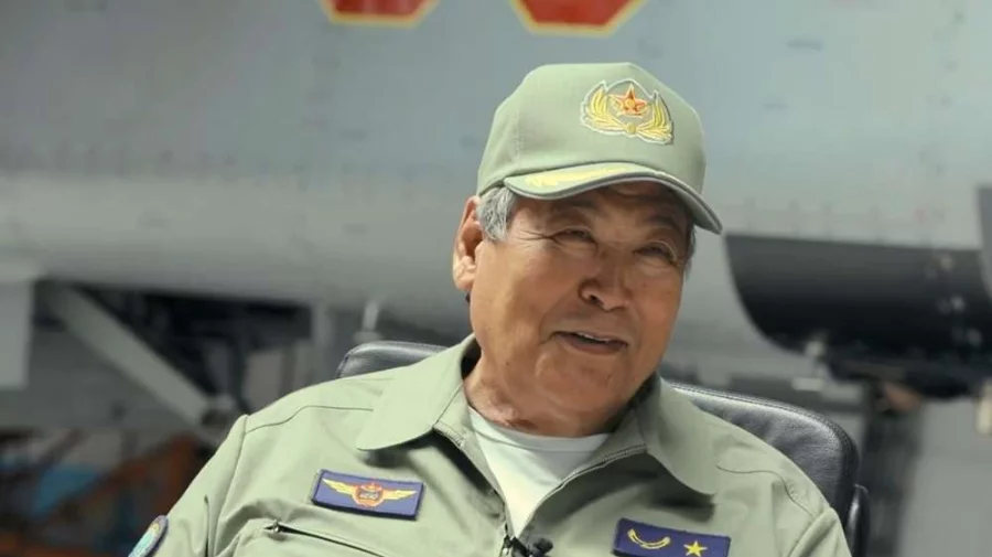 Токтар Аубакиров: Главное — воспитывать в себе любовь к Родине