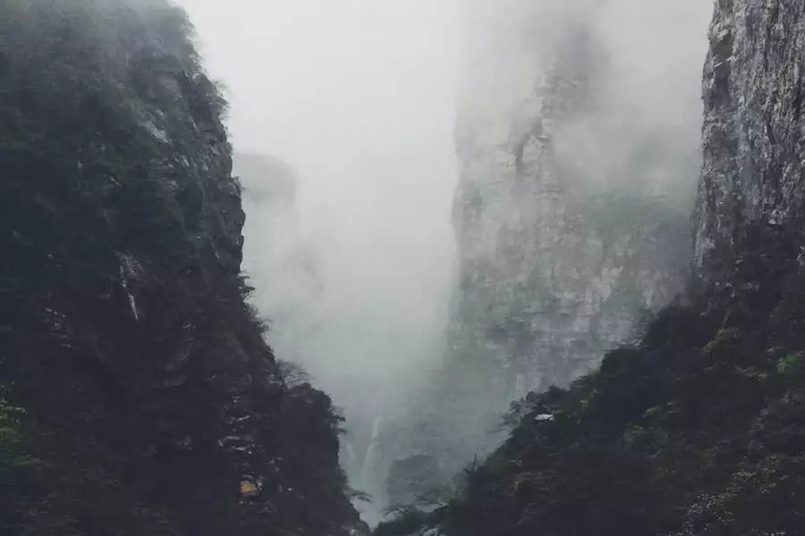 Шанкара vs Будда или ктойность против чтойности